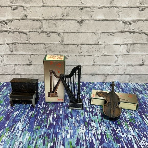 Vintage Die-Cast Pencil Sharpener MUSICAL INSTRUMENTS Set of 3 HARP BASS PIANO - Picture 4 of 11